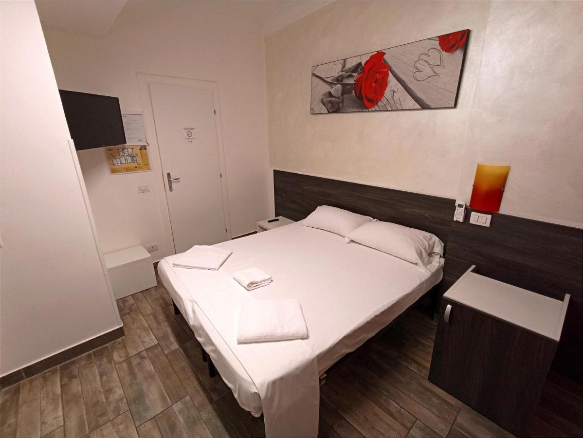 Tiburtina Hotel Holiday Rome Exterior photo